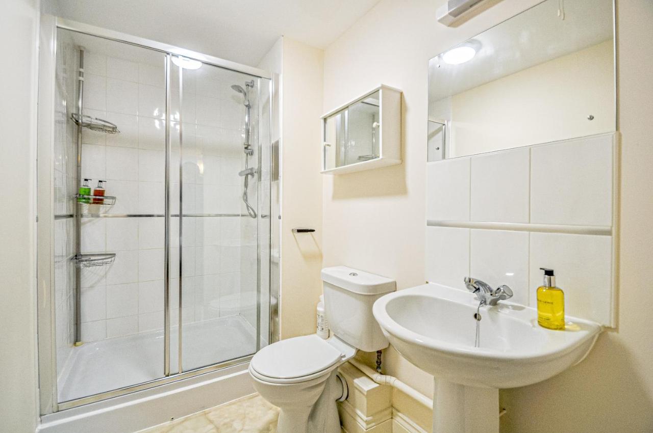 Kings Quarter - Four Bed Apartment - #0202 Maidenhead Zewnętrze zdjęcie